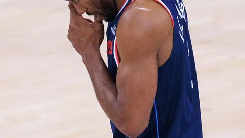 乌姆沙拉尔对阿尔比达前瞻：半场比分及专家预测